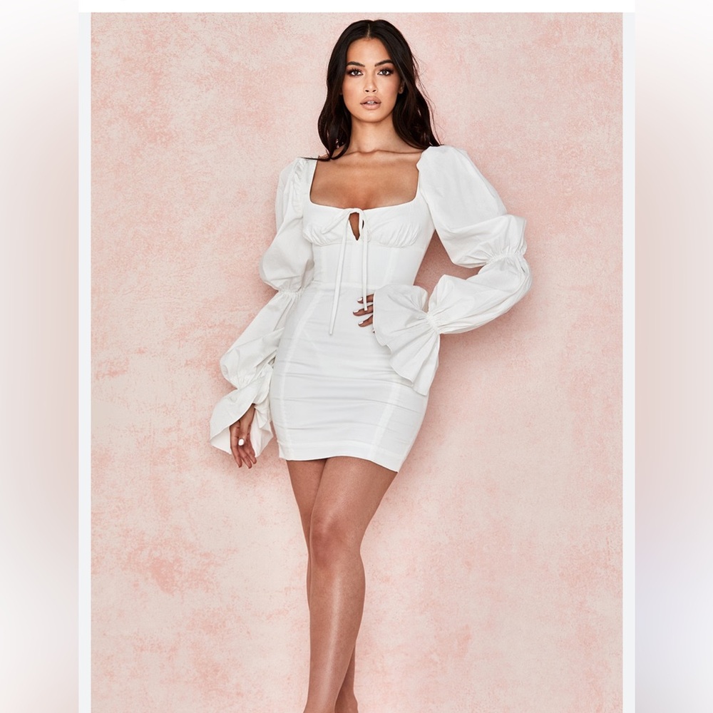 Elegant White Puff Sleeve Dress
